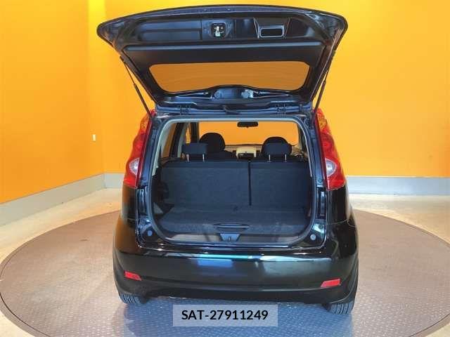 Nissan NOTE 2010-06 8367883-13