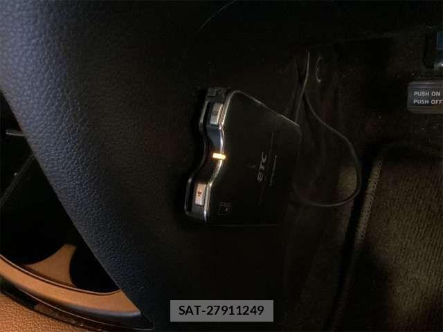 Nissan NOTE 2010-06 8367883-3