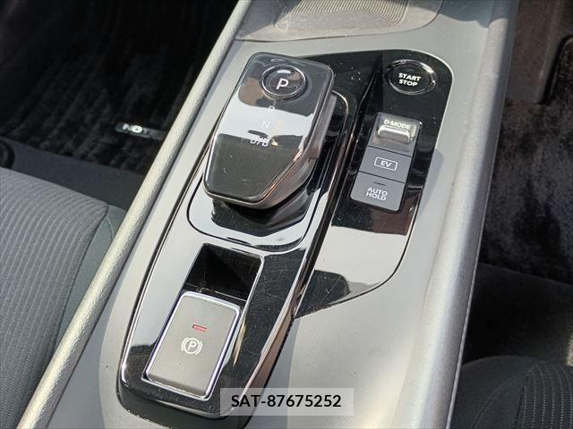 Nissan NOTE 2022-04 8367835-21