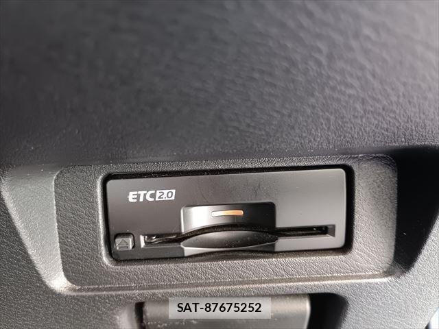 Nissan NOTE 2022-04 8367835-25