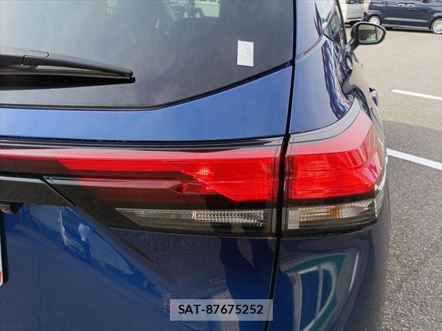 Nissan NOTE 2022-04 8367835-4