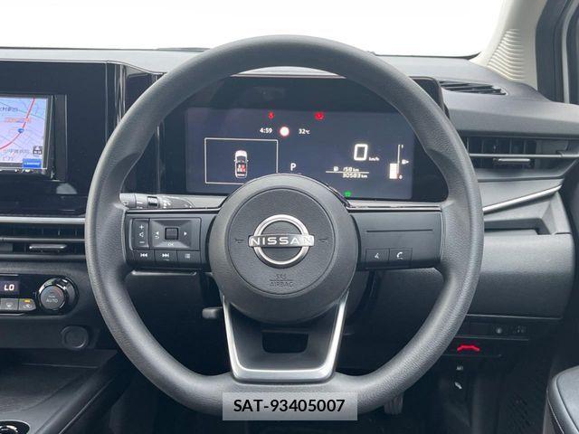 Nissan NOTE 2022-10 8367829-10