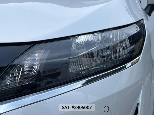 Nissan NOTE 2022-10 8367829-11