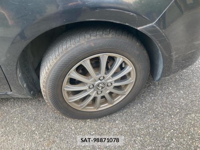 Nissan NOTE 2012-04 8367889-10