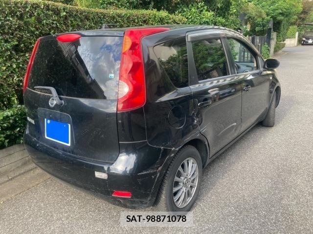 Nissan NOTE 2012-04 8367889-2
