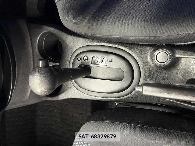 Nissan NOTE 2014-02 8367886-14