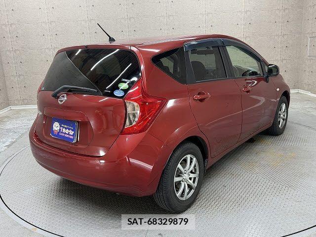 Nissan NOTE 2014-02 8367886-2