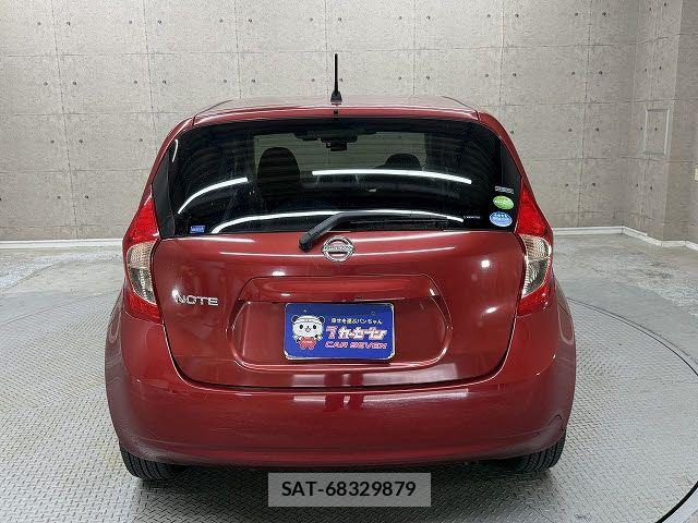 Nissan NOTE 2014-02 8367886-3