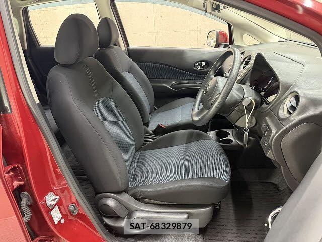Nissan NOTE 2014-02 8367886-7