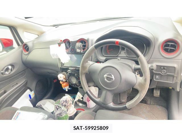 Nissan NOTE 2015-08 8367850-16