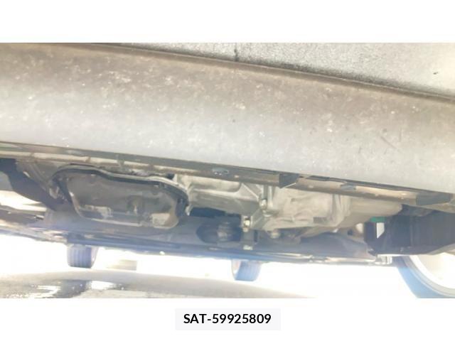 Nissan NOTE 2015-08 8367850-3