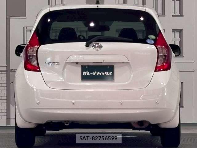 Nissan NOTE 2014-03 8367882-7