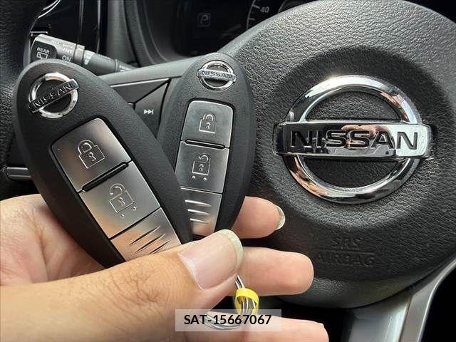 Nissan NOTE 2018-09 8367866-21