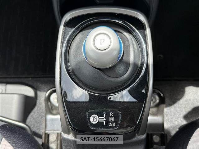 Nissan NOTE 2018-09 8367866-22