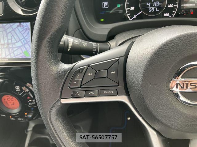 Nissan NOTE 2019-09 8367840-19