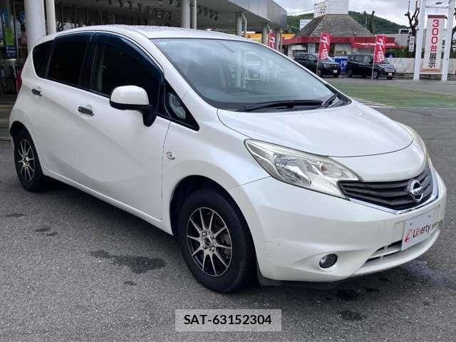 Nissan NOTE 2014-01 8367879-6