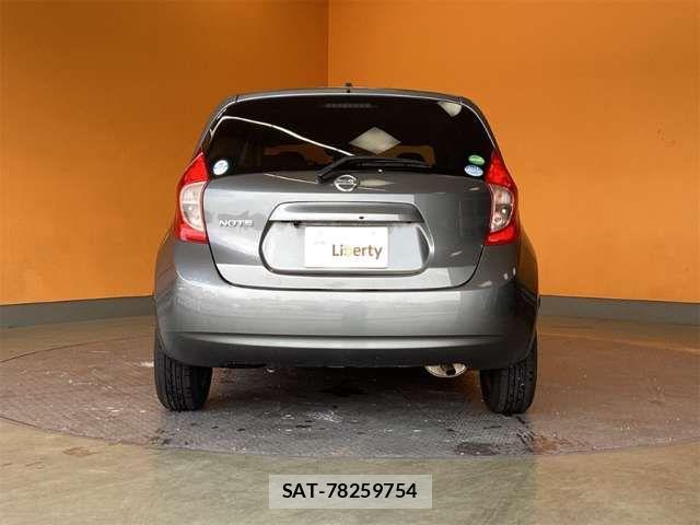 Nissan NOTE 2016-01 8367864-7
