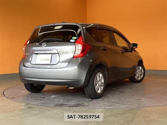 Nissan NOTE 2016-01 8367864-8