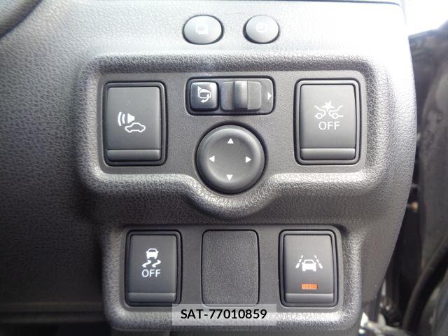 Nissan NOTE 2016-11 8367869-14