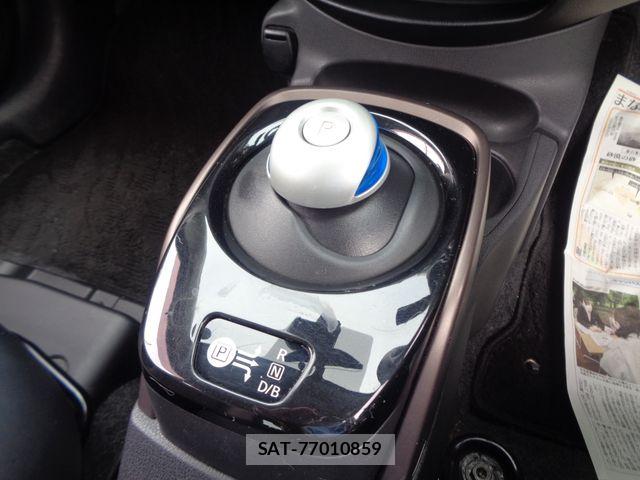 Nissan NOTE 2016-11 8367869-16