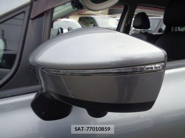 Nissan NOTE 2016-11 8367869-25