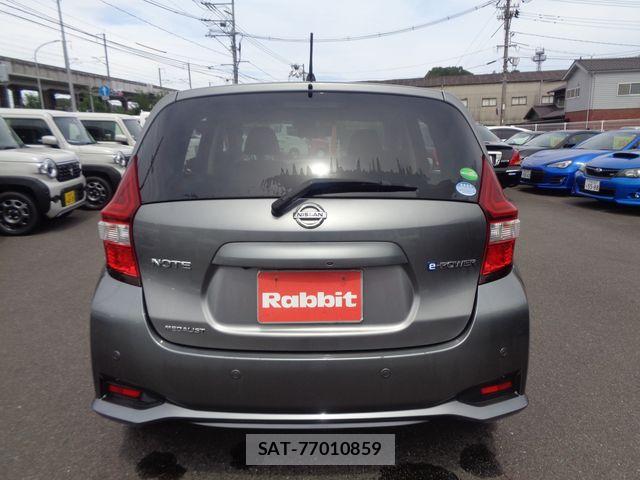 Nissan NOTE 2016-11 8367869-7