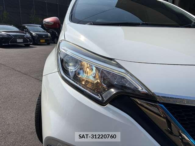 Nissan NOTE 2018-01 8367837-15