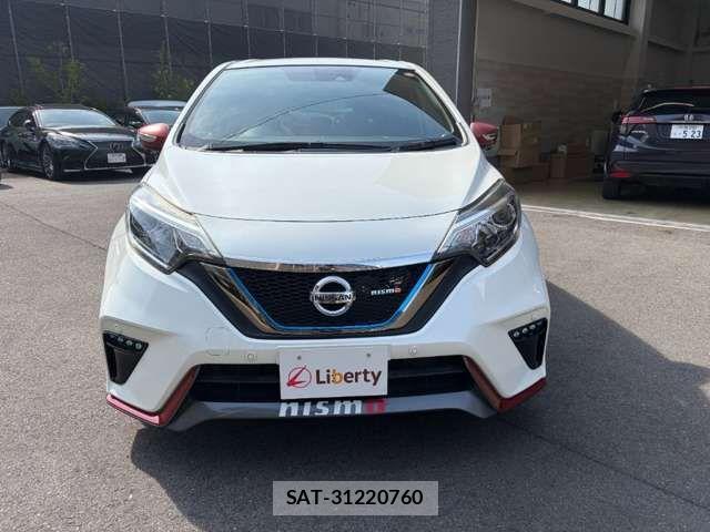 Nissan NOTE 2018-01 8367837-17
