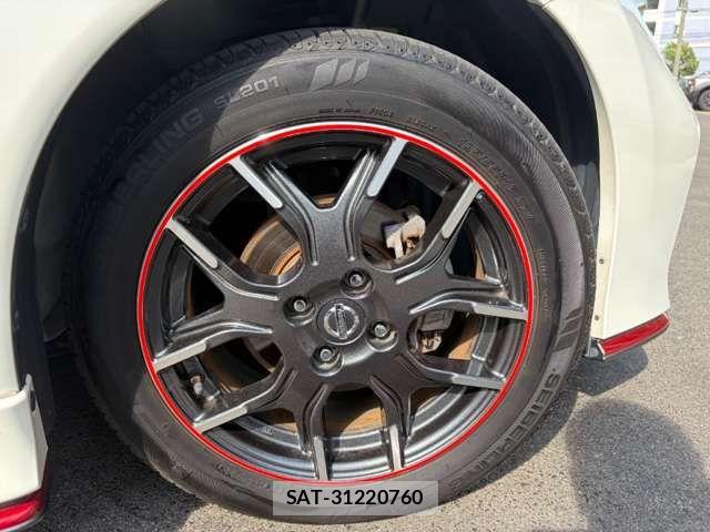 Nissan NOTE 2018-01 8367837-18