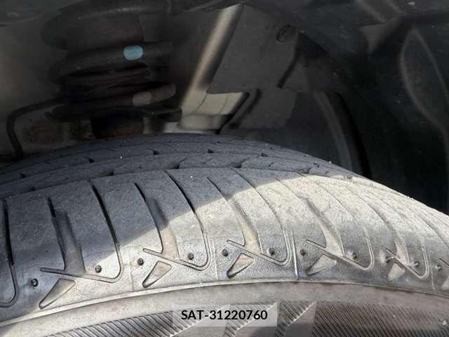 Nissan NOTE 2018-01 8367837-19
