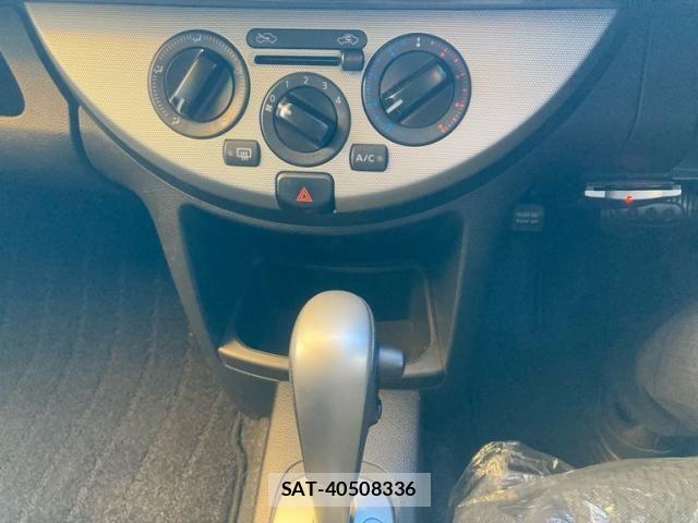 Nissan NOTE 2011-08 8367893-20