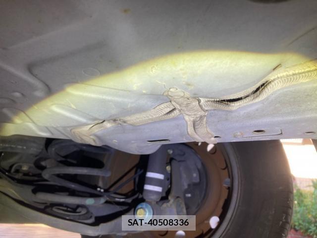 Nissan NOTE 2011-08 8367893-22