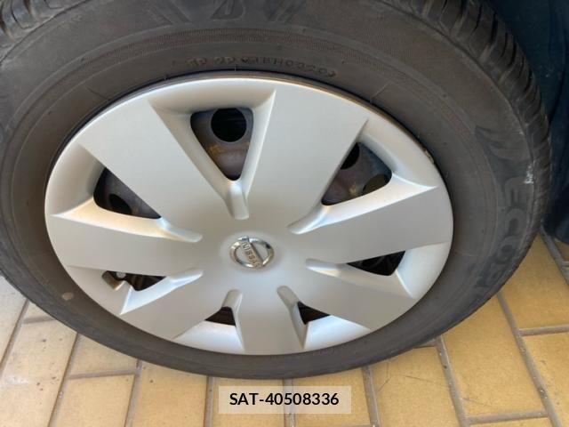 Nissan NOTE 2011-08 8367893-8