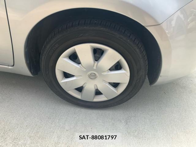 Nissan NOTE 2011-08 8367887-12