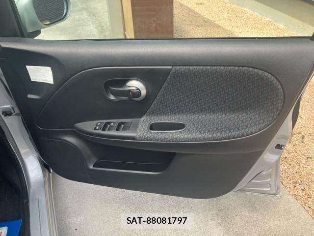 Nissan NOTE 2011-08 8367887-17