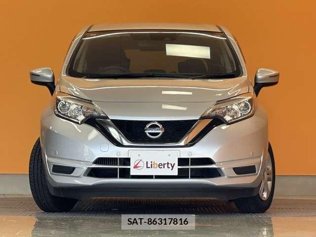 Nissan NOTE 2019-10 8367844-11