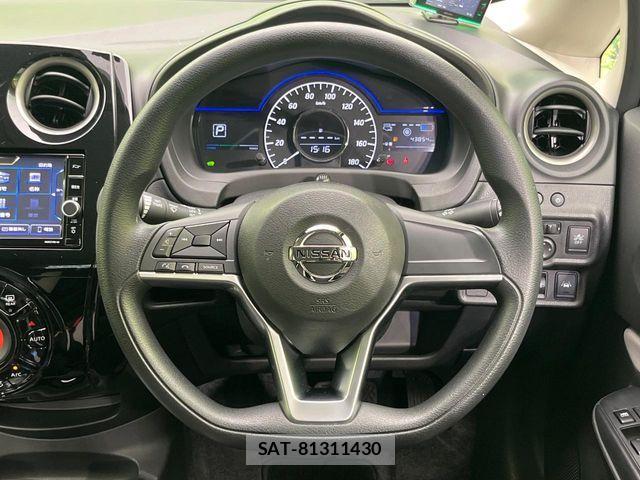 Nissan NOTE 2019-08 8367838-11