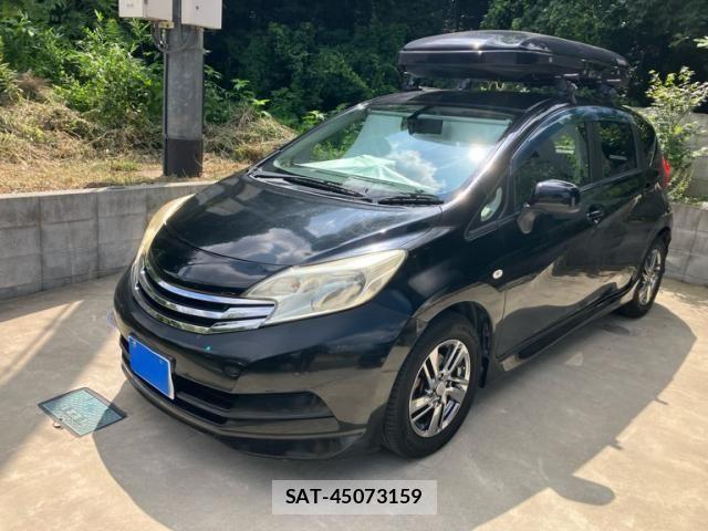 Nissan NOTE 2013-02 8367888-2