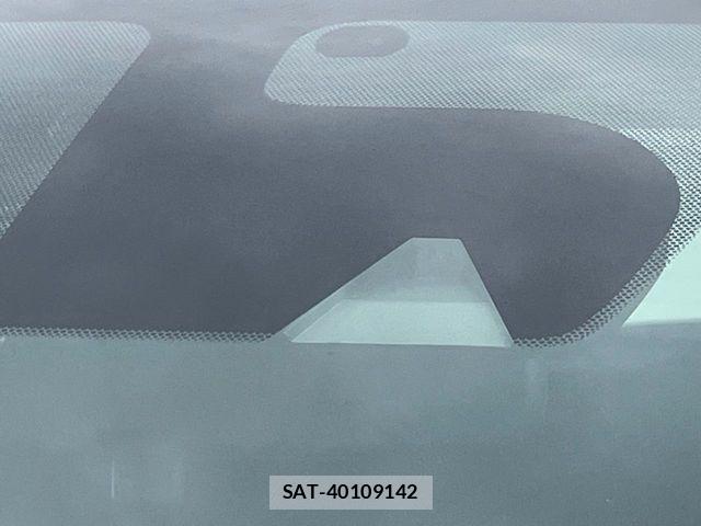 Nissan NOTE 2017-09 8367852-5