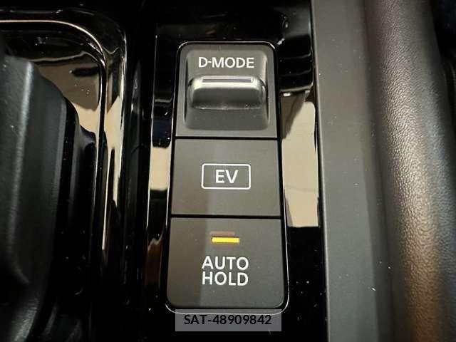 Nissan NOTE 2024-07 8367821-11