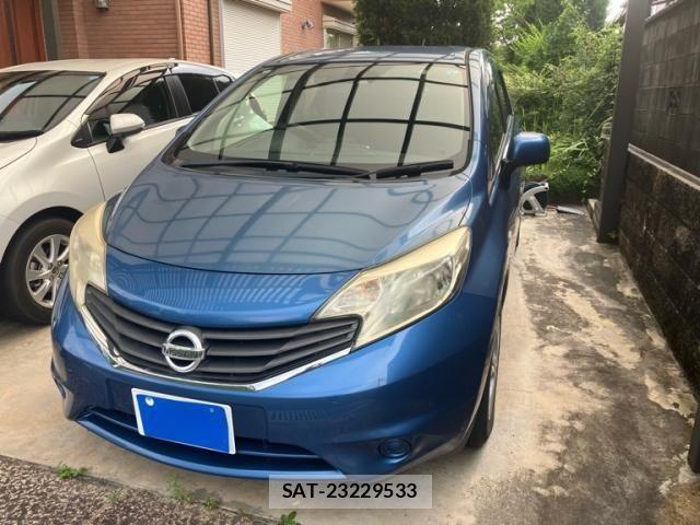 Nissan NOTE 2014-01 8367897-0