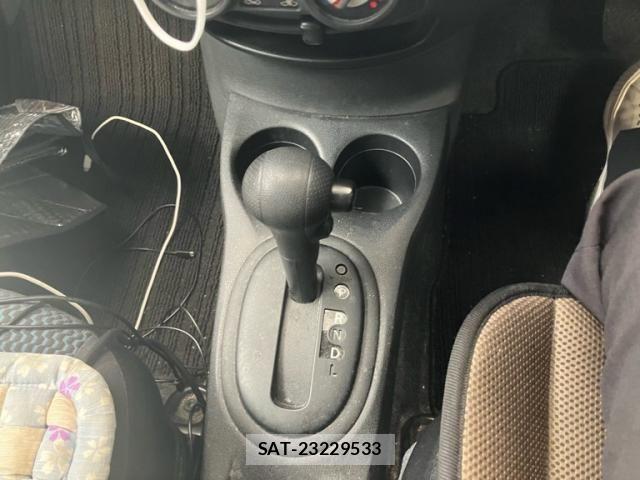 Nissan NOTE 2014-01 8367897-13