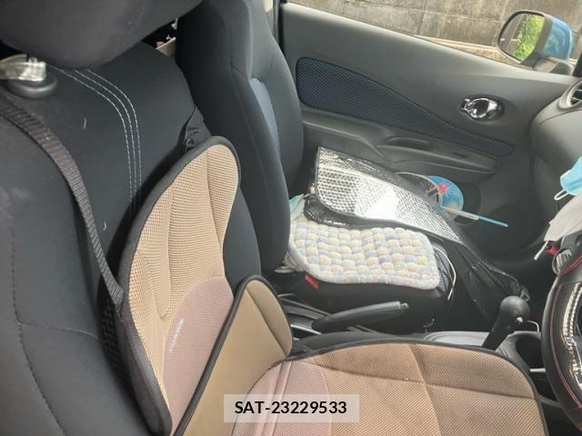Nissan NOTE 2014-01 8367897-5