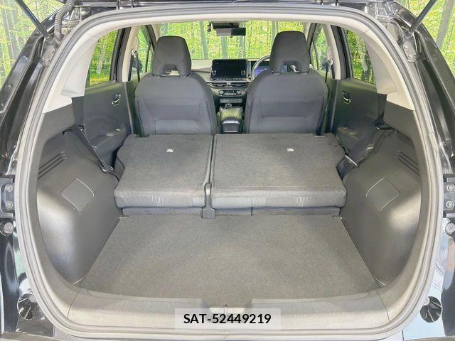 Nissan NOTE 2021-01 8367823-9