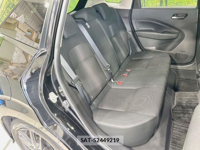 Nissan NOTE 2021-01 8367823-8