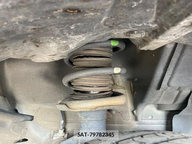 Nissan NOTE 2014-02 8367868-19