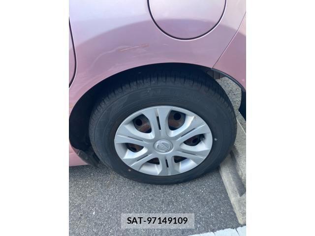 Nissan NOTE 2017-08 8367878-6