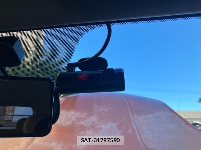 Nissan NOTE 2006-01 8371992-22
