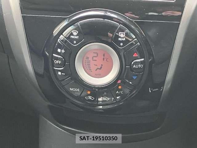 Nissan NOTE 2013-04 8371991-9