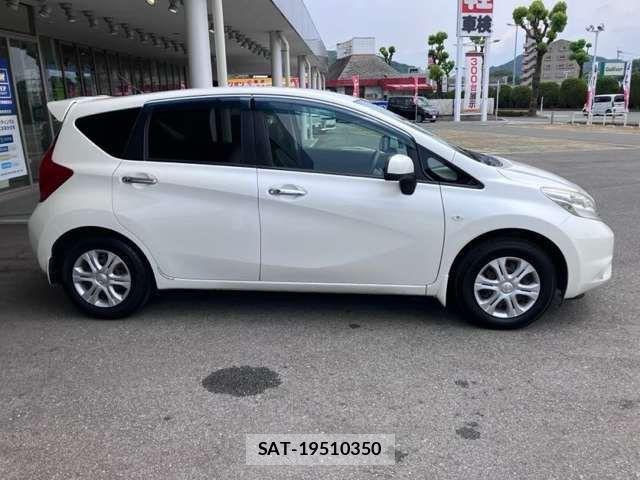 Nissan NOTE 2013-04 8371991-15